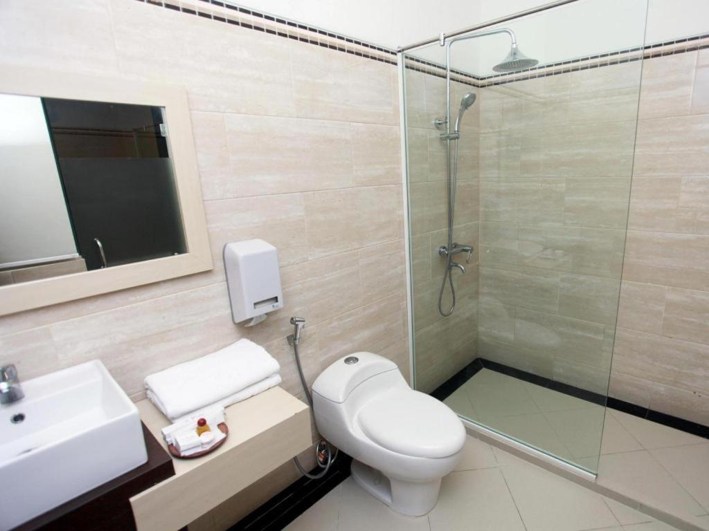 Horison Plaza Tegal Otel Dış mekan fotoğraf